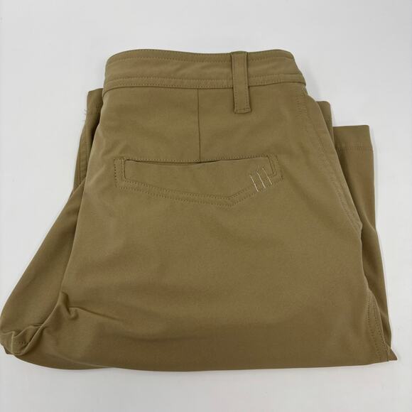 Lululemon Mens Sz32 Beige Commission Short Stretch Pants - Picture 1 of 6